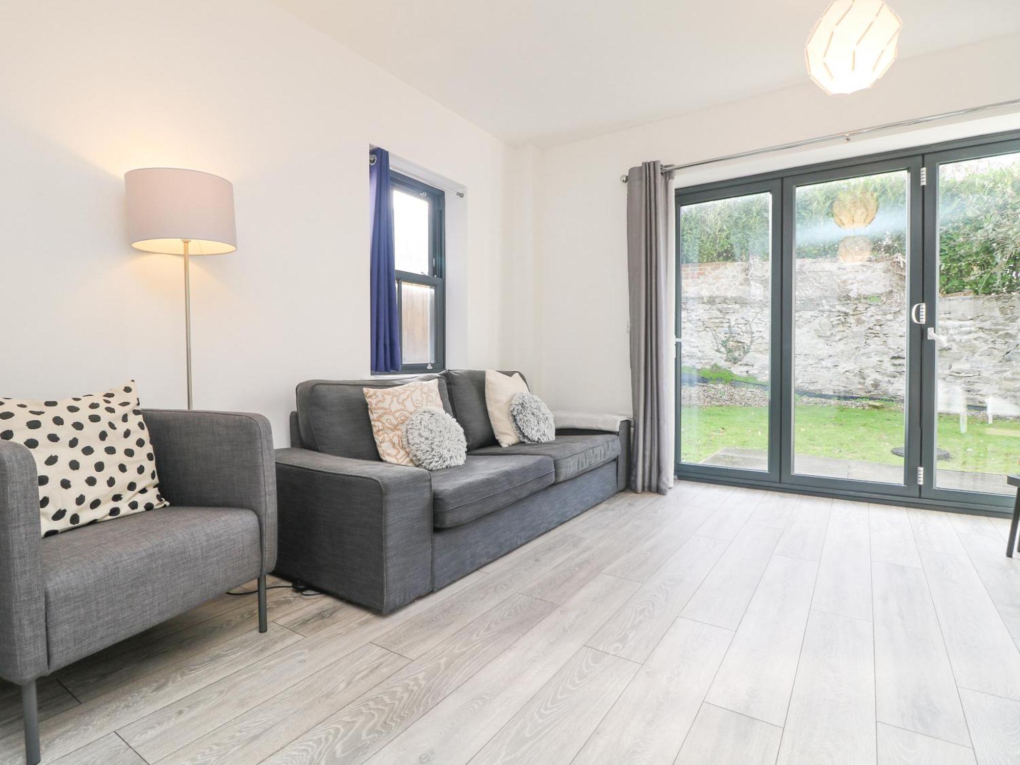 1 Queensway Gardens Hayle Exterior photo